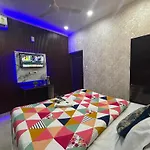 Hotel Jerry Inn -Near Nizamuddun Railway Station